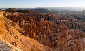 Inspiration Point at Sunrise | Photographed by Brian B. Roanhorse